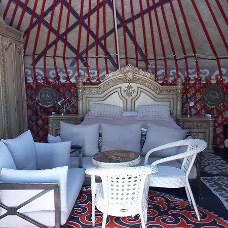 Ak-Tengir Yurt Resort Tossor Ngoại thất bức ảnh