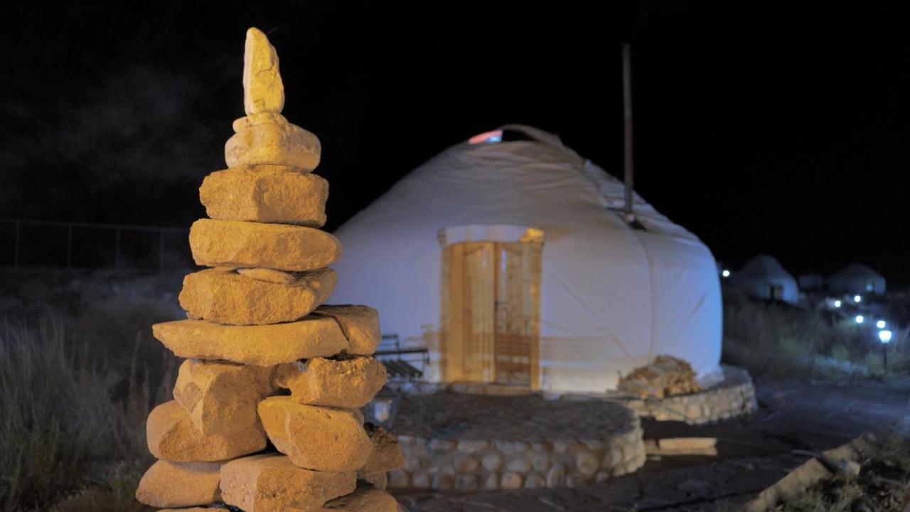 Ak-Tengir Yurt Resort Tossor Ngoại thất bức ảnh