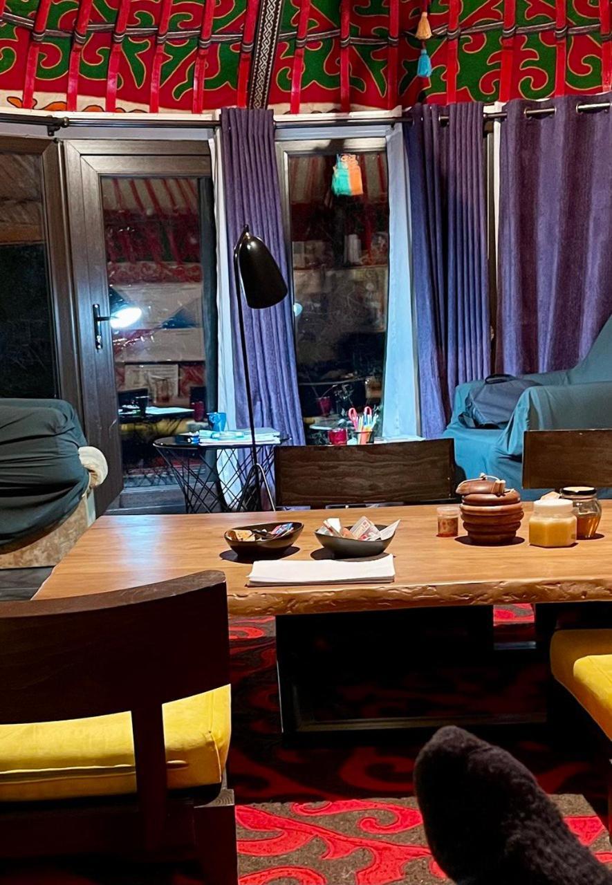 Ak-Tengir Yurt Resort Tossor Ngoại thất bức ảnh